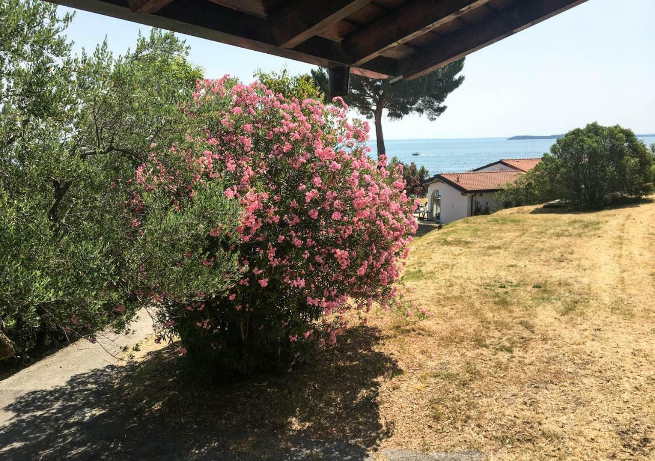 Sivinos Camping Boutique Manerba del Garda Exterior photo